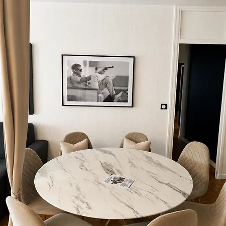 Appartement Spacious 2br Flat With Balcony In Montparnasse